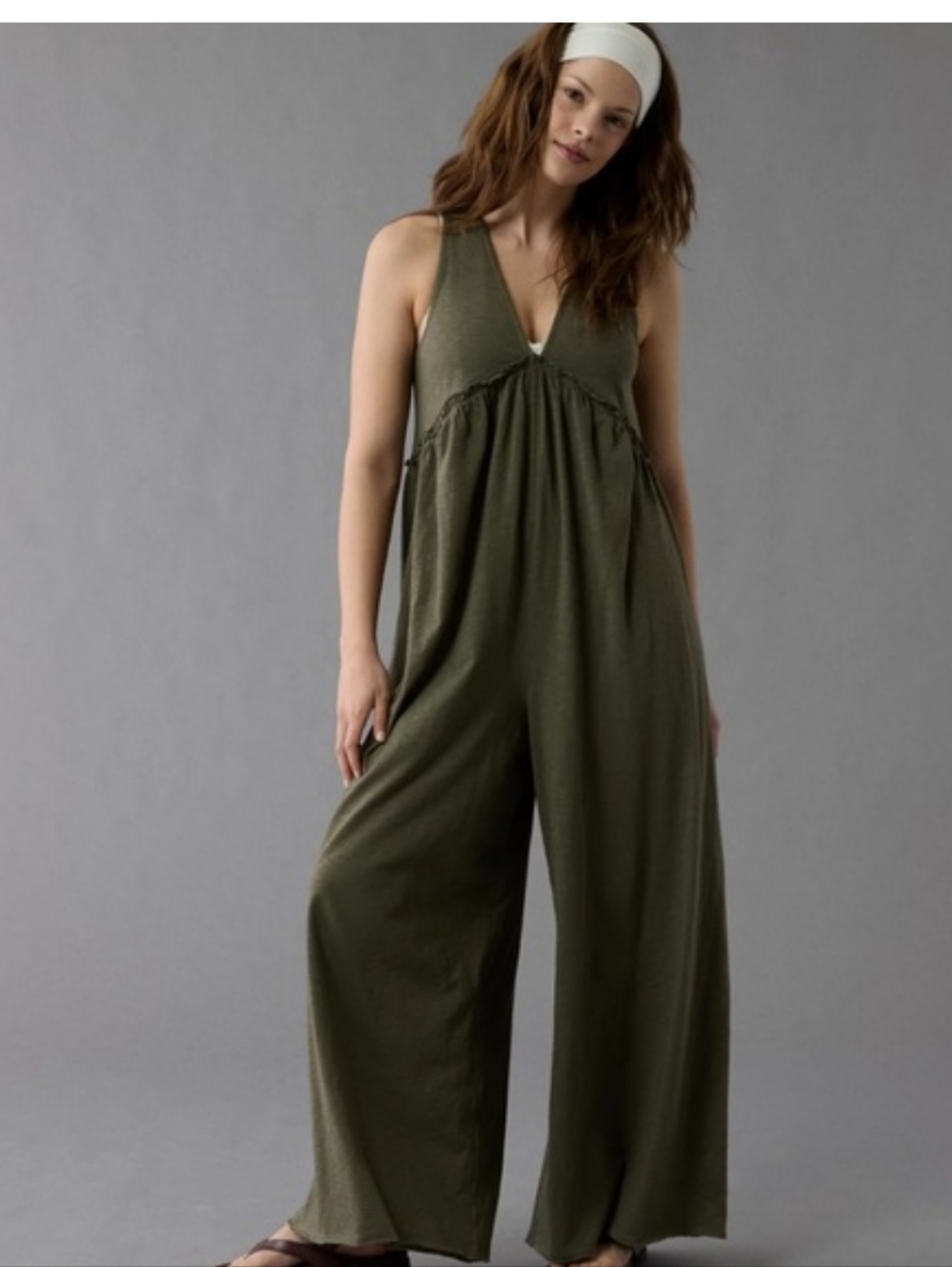 EUC American Eagle Sleeveless Olive Green  Jumpsuit